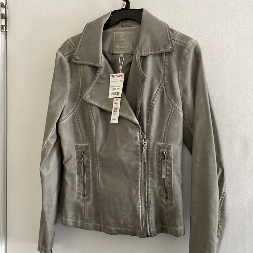 Max studio leather like Moto jacket